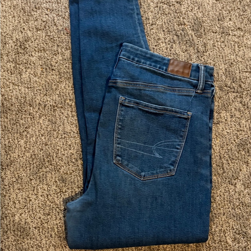 American Eagle Outfitters luxe stretch.Blue Jeans